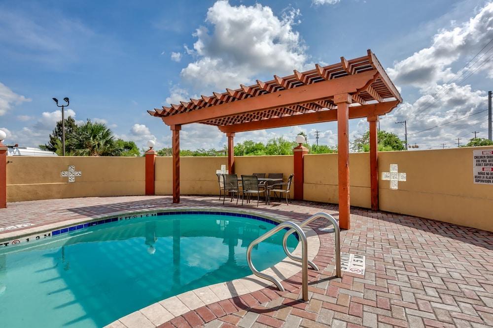 Quality Inn Brownsville Exterior photo