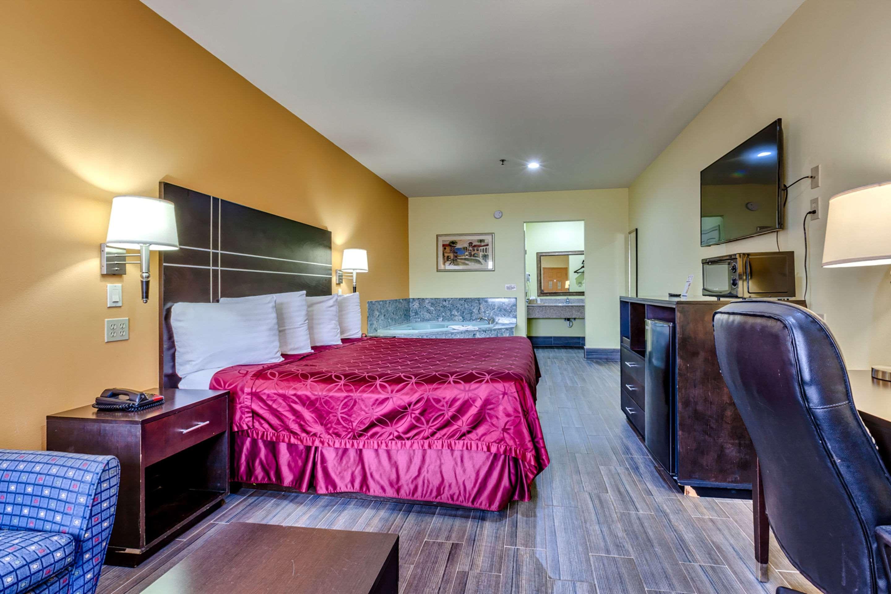 Quality Inn Brownsville Exterior photo