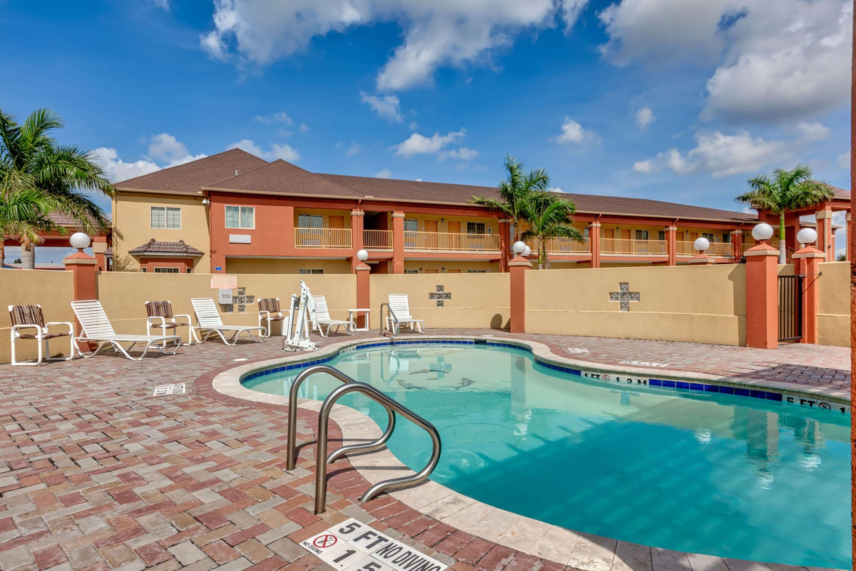 Quality Inn Brownsville Exterior photo
