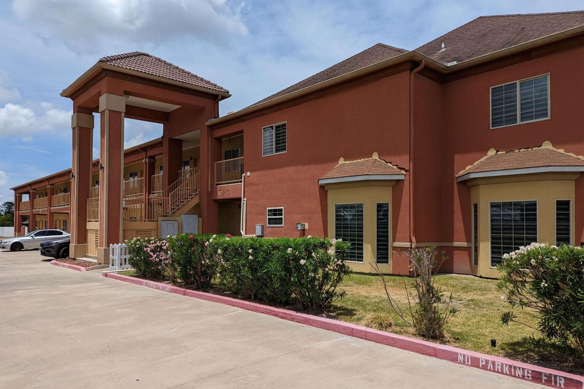 Quality Inn Brownsville Exterior photo